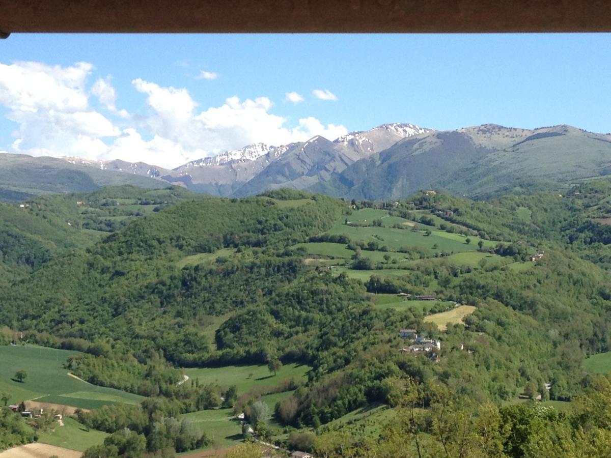 La Collina Dei Ciliegi Βίλα Καμερίνο Εξωτερικό φωτογραφία